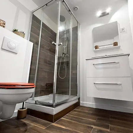 Apartament A Deux Pas Des Arenes Et De La Gare Nîmes