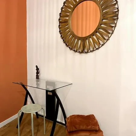 A Deux Pas Des Arenes Et De La Gare Apartament Nîmes