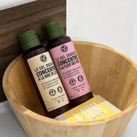 A Deux Pas Des Arenes *