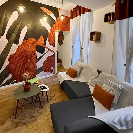 A Deux Pas Des Arenes 님